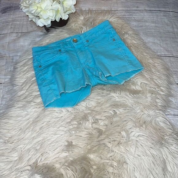 Joe’s Jeans Blue 5 Pocket Cut-Off Shorts sz 8 Girls - Picture 1 of 6